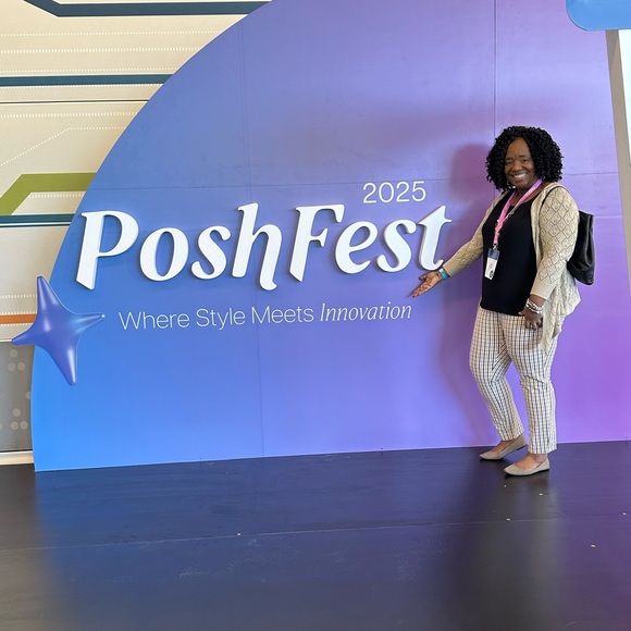 BEVMUR1985 LIVE SHOW at 5:08PM EST  on SATURDAYS “SATURDAY’S SATCHELS” - Picture 3 of 15